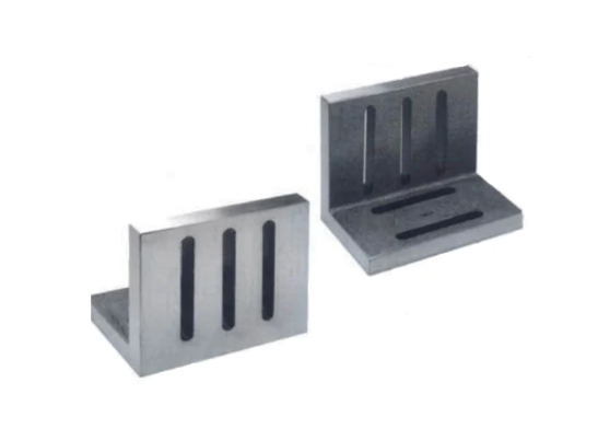 Slotted Angle Plate – Without Web